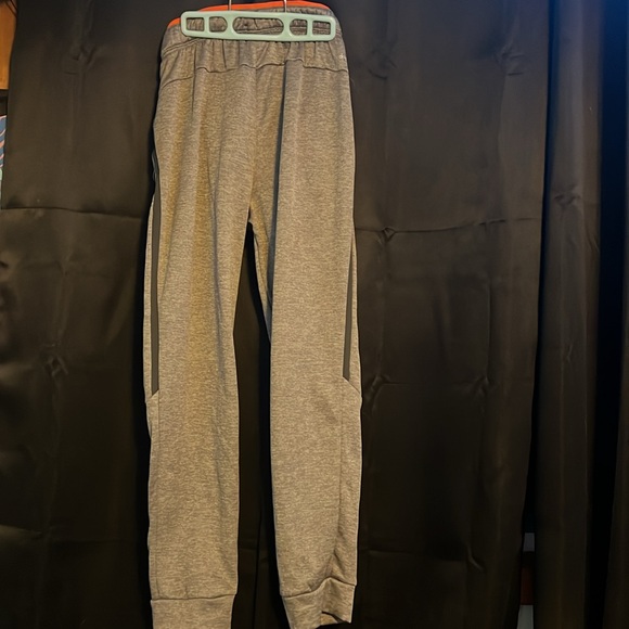 gray russell sweatpants - Picture 2 of 3